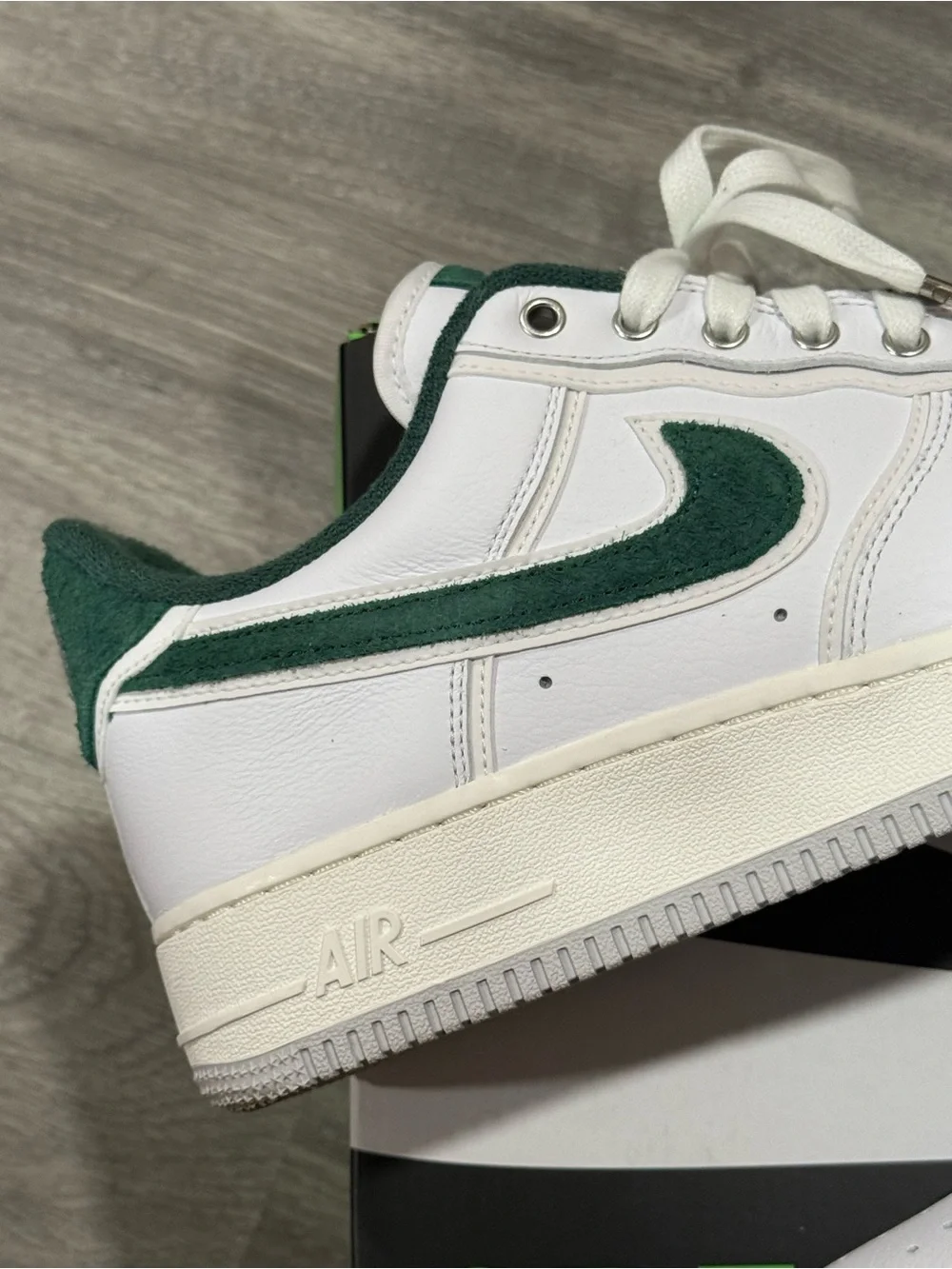 Nike Air Force 1 Low '07 Premium 